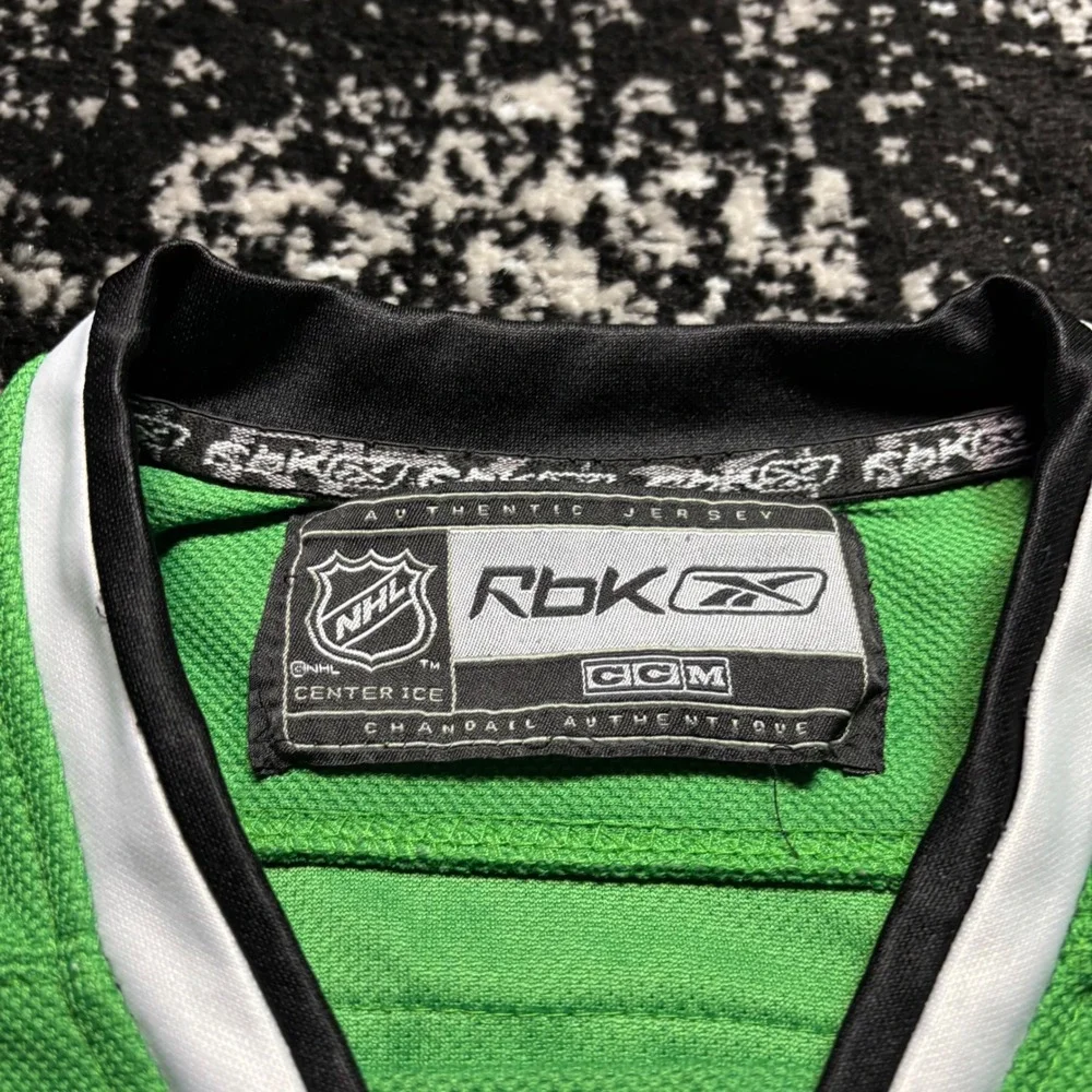 Reebok NHL Chicago Blackhawks Patrick Kane 88 St Patricks Day Green Jersey L - Picture 3 of 7